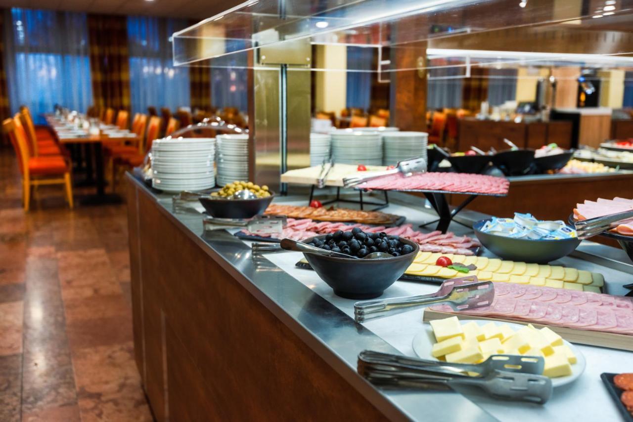 Hunguest Hotel Freya 佐洛卡罗斯 外观 照片