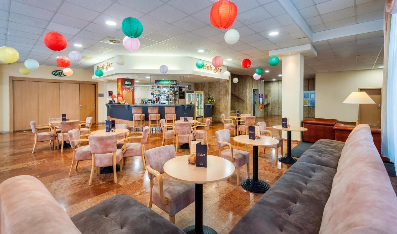 Hunguest Hotel Freya 佐洛卡罗斯 外观 照片